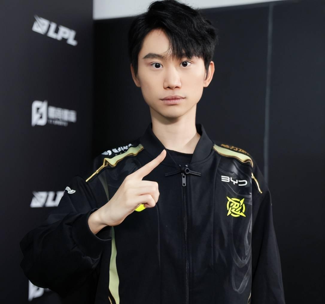 关于Rookie巅峰对决，Doinb与70激战瑞士队分钟，败北胜负难料！的信息-九游免费注册